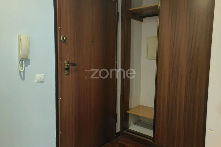 Apartamento T1 para Venda em Valongo Foto 4