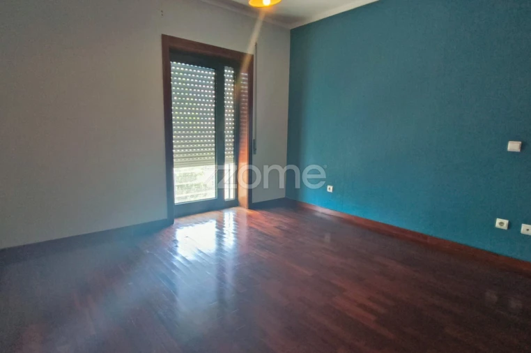 Apartamento T1 para Venda em Valongo Foto 12