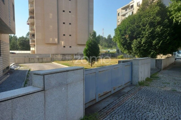 Apartamento T1 para Venda em Valongo Foto 18