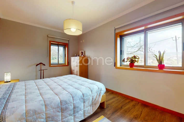 Apartamento T2 para Venda em Aguas Santas Foto 16