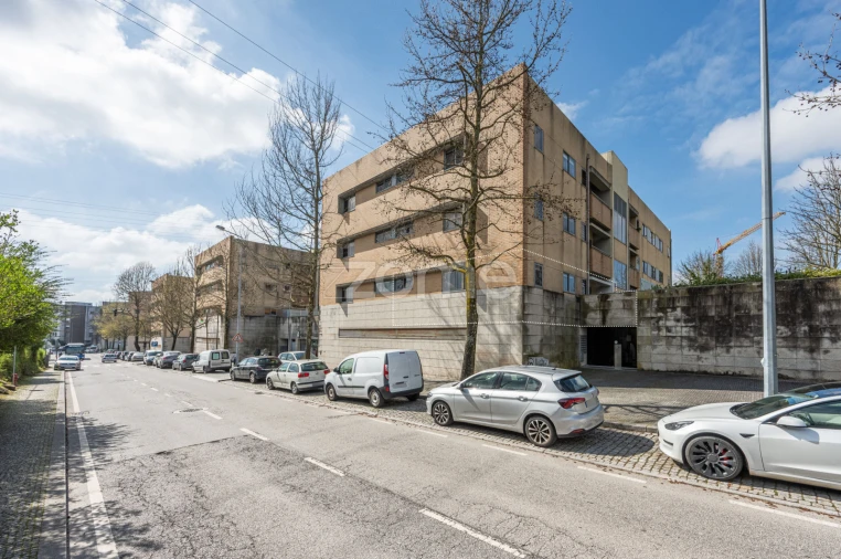 Apartamento T2 para Venda em Aguas Santas Foto 2