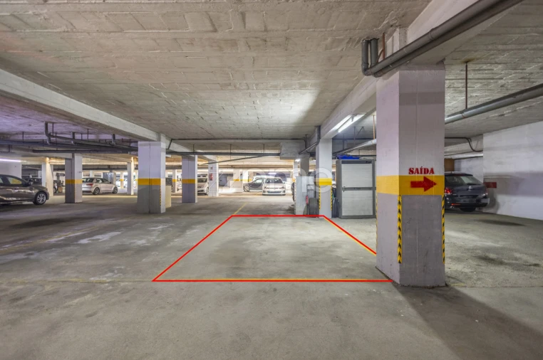 Apartamento T3 para Venda em Custóias, Leça do Balio e Guifões Foto 20