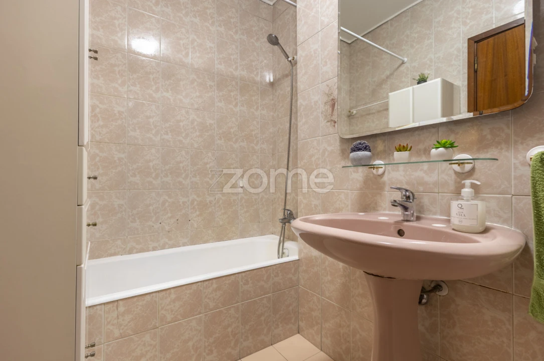 Apartamento T3 para Venda em Custóias, Leça do Balio e Guifões Foto 13