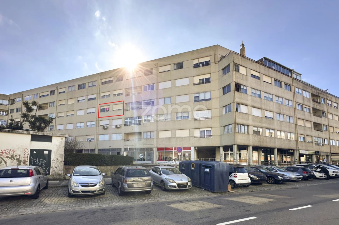 Apartamento T3 para Venda em Custóias, Leça do Balio e Guifões Foto 23