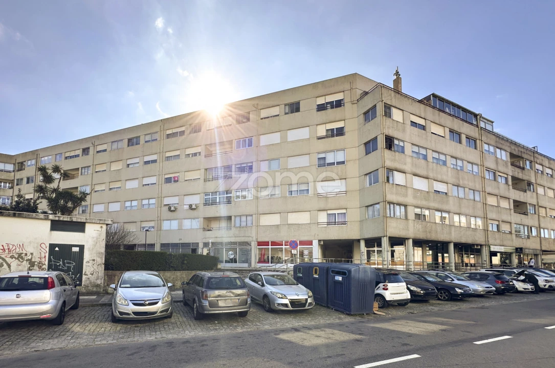 Apartamento T3 para Venda em Custóias, Leça do Balio e Guifões Foto 24