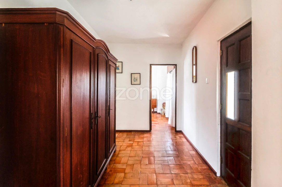 Moradia T4 para Venda em Campelo e Ovil Foto 21