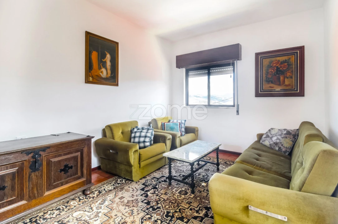 Moradia T4 para Venda em Campelo e Ovil Foto 23