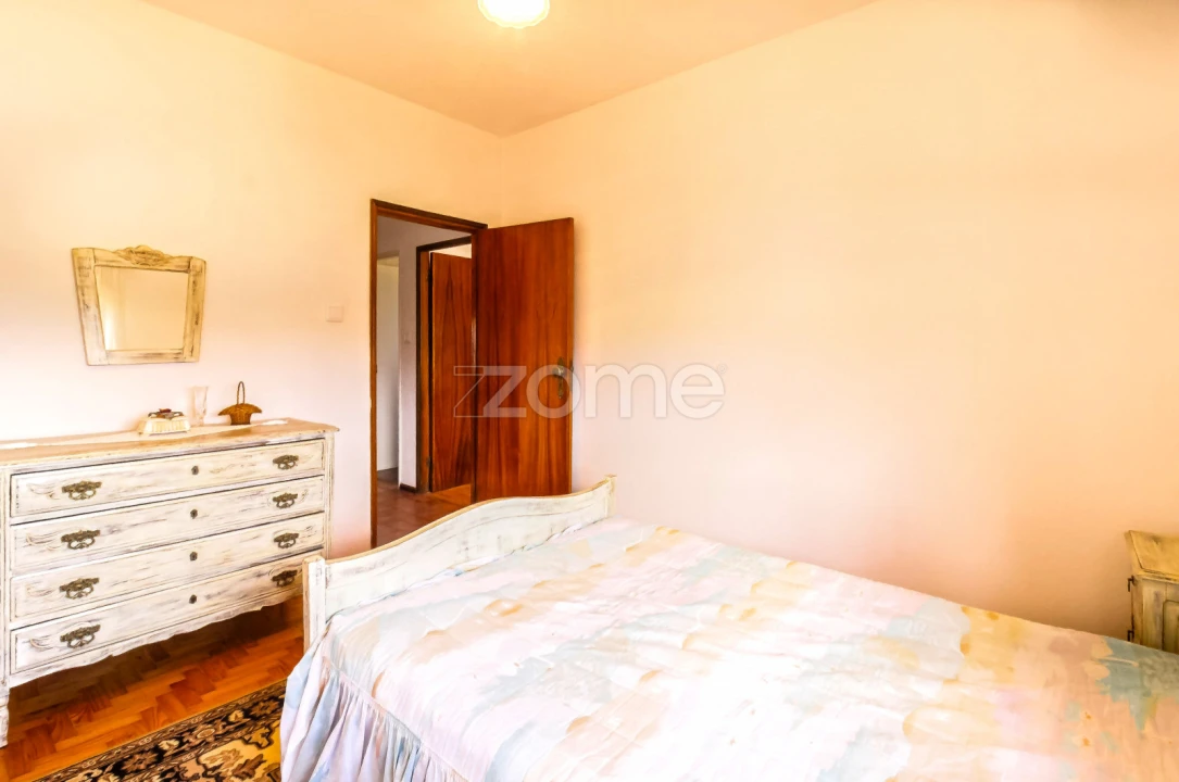 Moradia T4 para Venda em Campelo e Ovil Foto 34