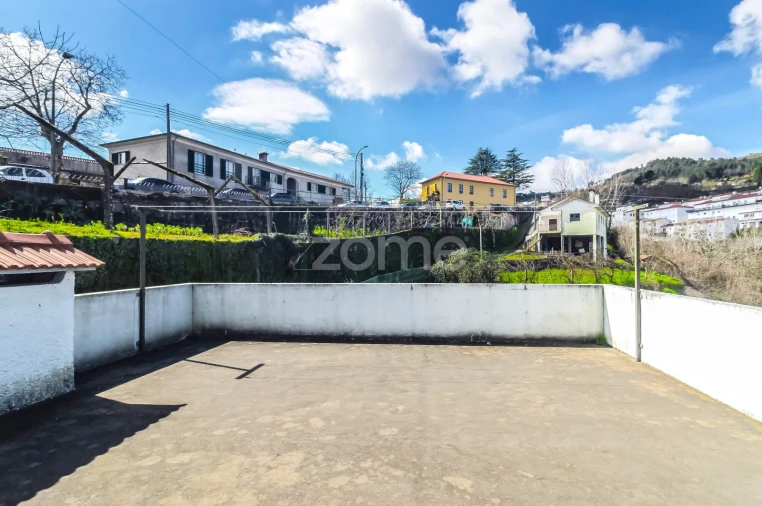 Moradia T4 para Venda em Campelo e Ovil Foto 44