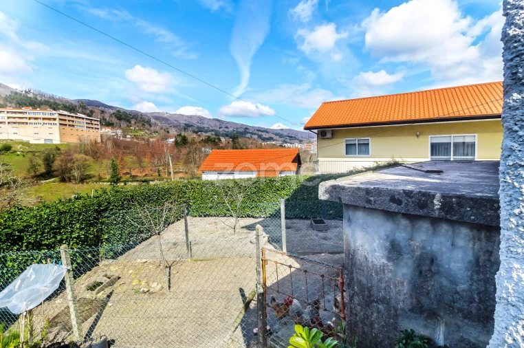 Moradia T4 para Venda em Campelo e Ovil Foto 42