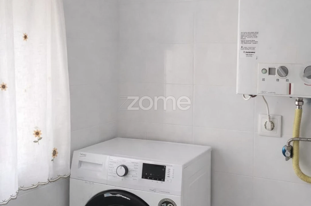 Apartamento T2 para Arrendamento em Rio Tinto Foto 4