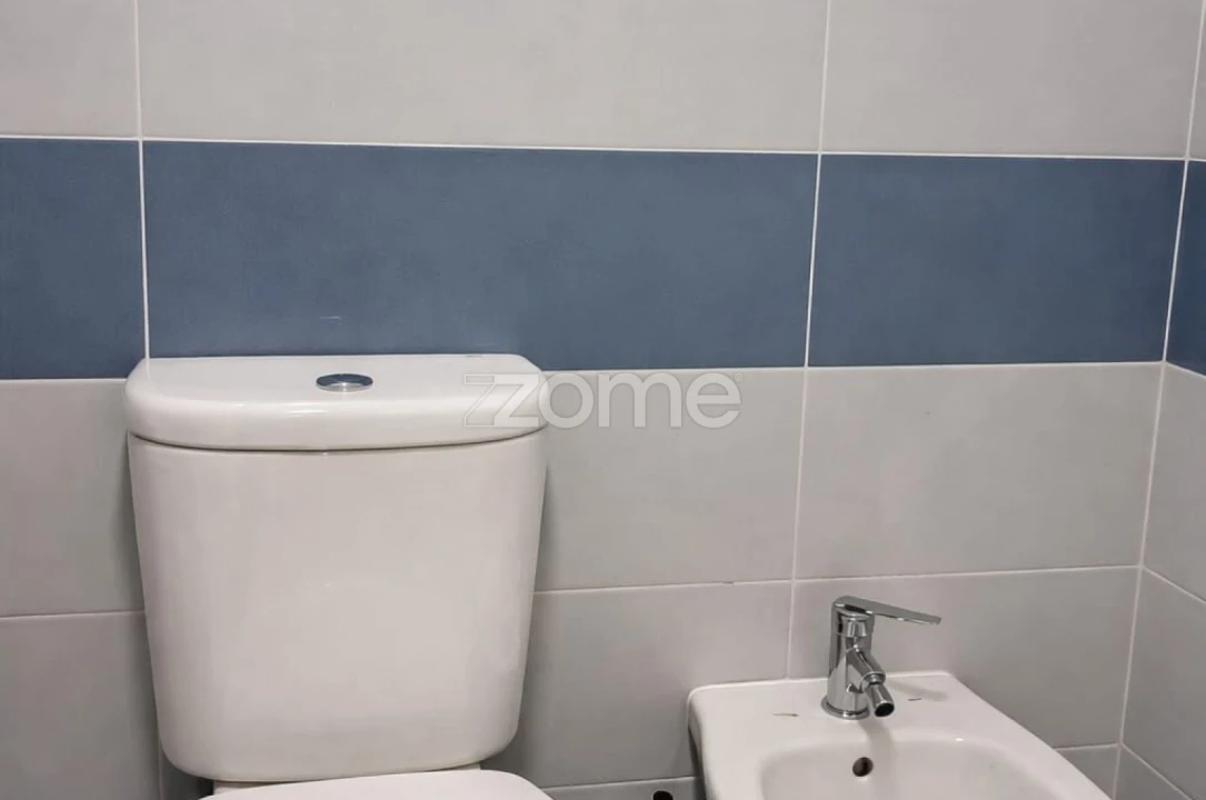 Apartamento T2 para Arrendamento em Rio Tinto Foto 11