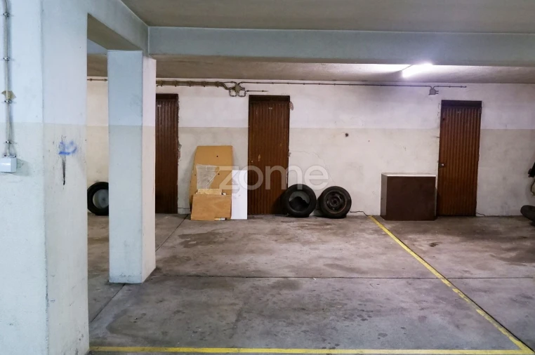Apartamento T2 para Arrendamento em Rio Tinto Foto 16