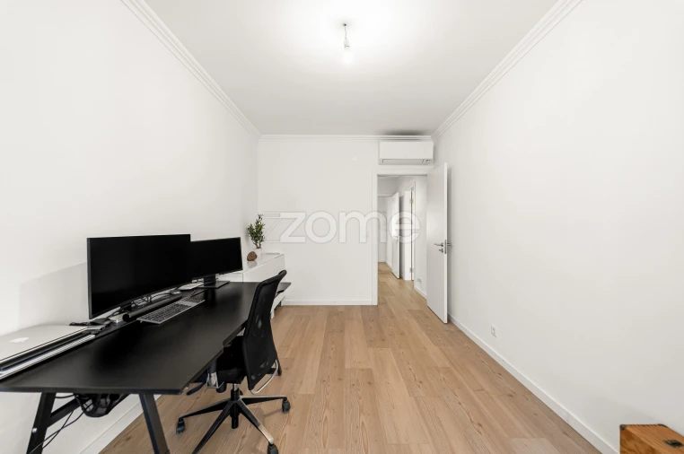 Apartamento T3 para Venda em Queluz e Belas Foto 18