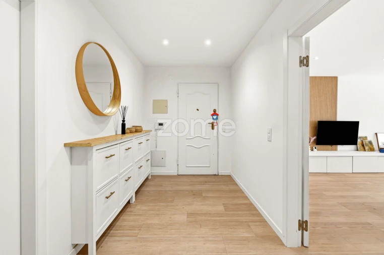Apartamento T3 para Venda em Queluz e Belas Foto 4