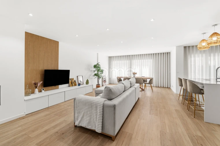 Apartamento T3 para Venda em Queluz e Belas Foto 5