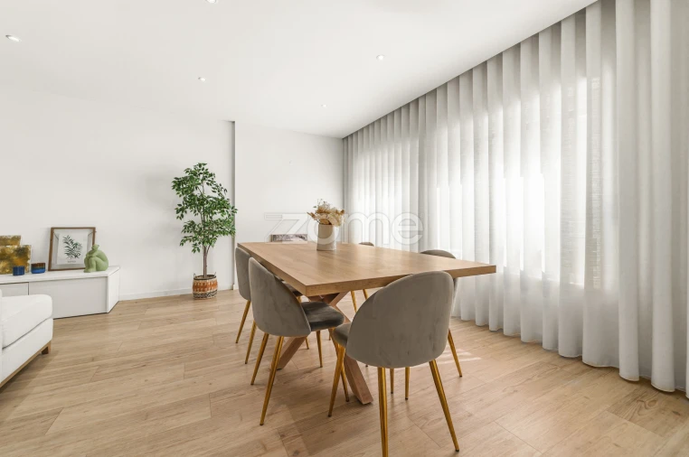 Apartamento T3 para Venda em Queluz e Belas Foto 8