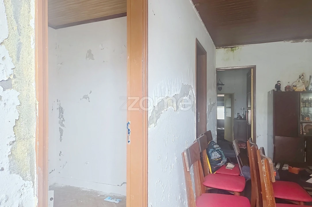 Moradia T2 para Venda em Lavos Foto 15