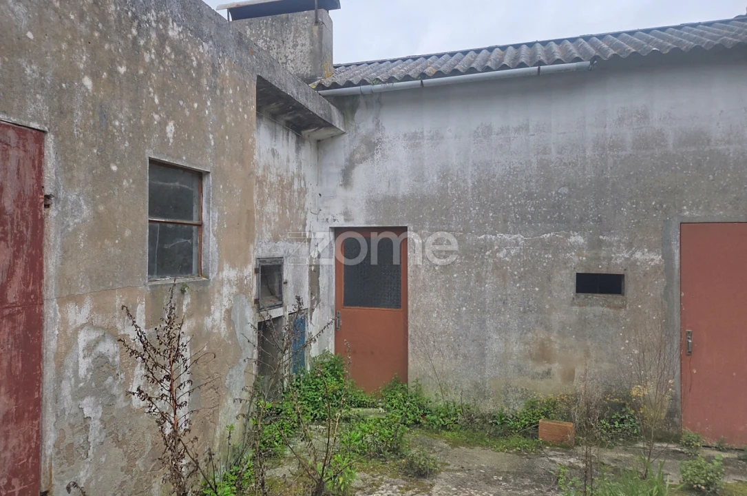 Moradia T2 para Venda em Lavos Foto 28