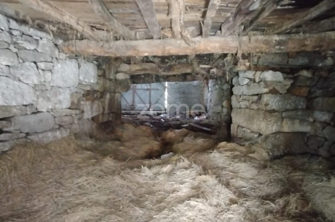 Moradia T3 para Venda em Lamosa Foto 7