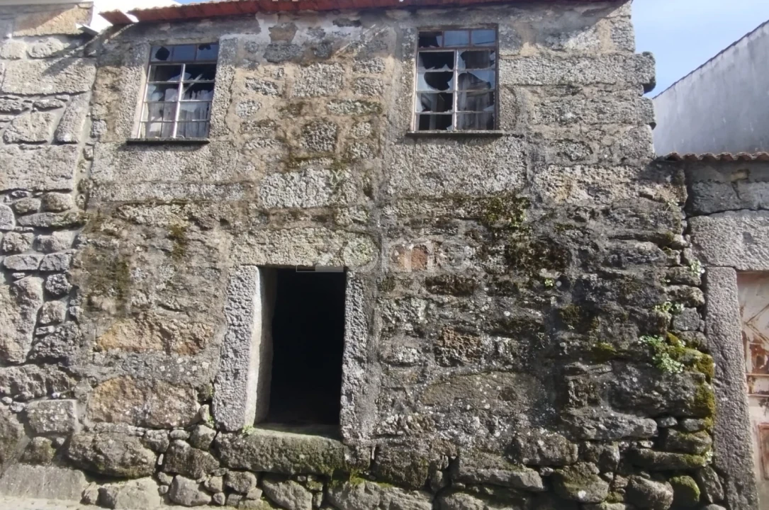 Moradia T3 para Venda em Lamosa Foto 3