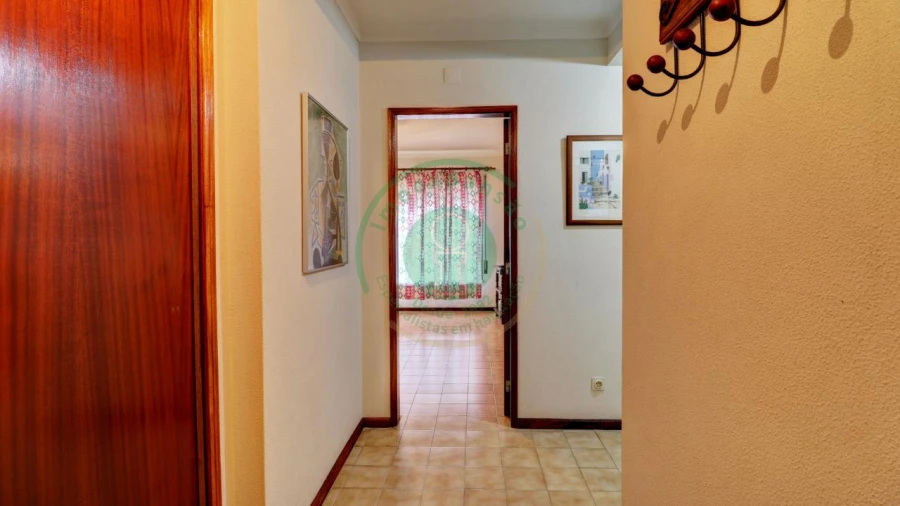 Apartamento T2 para Venda em Buarcos Foto 6