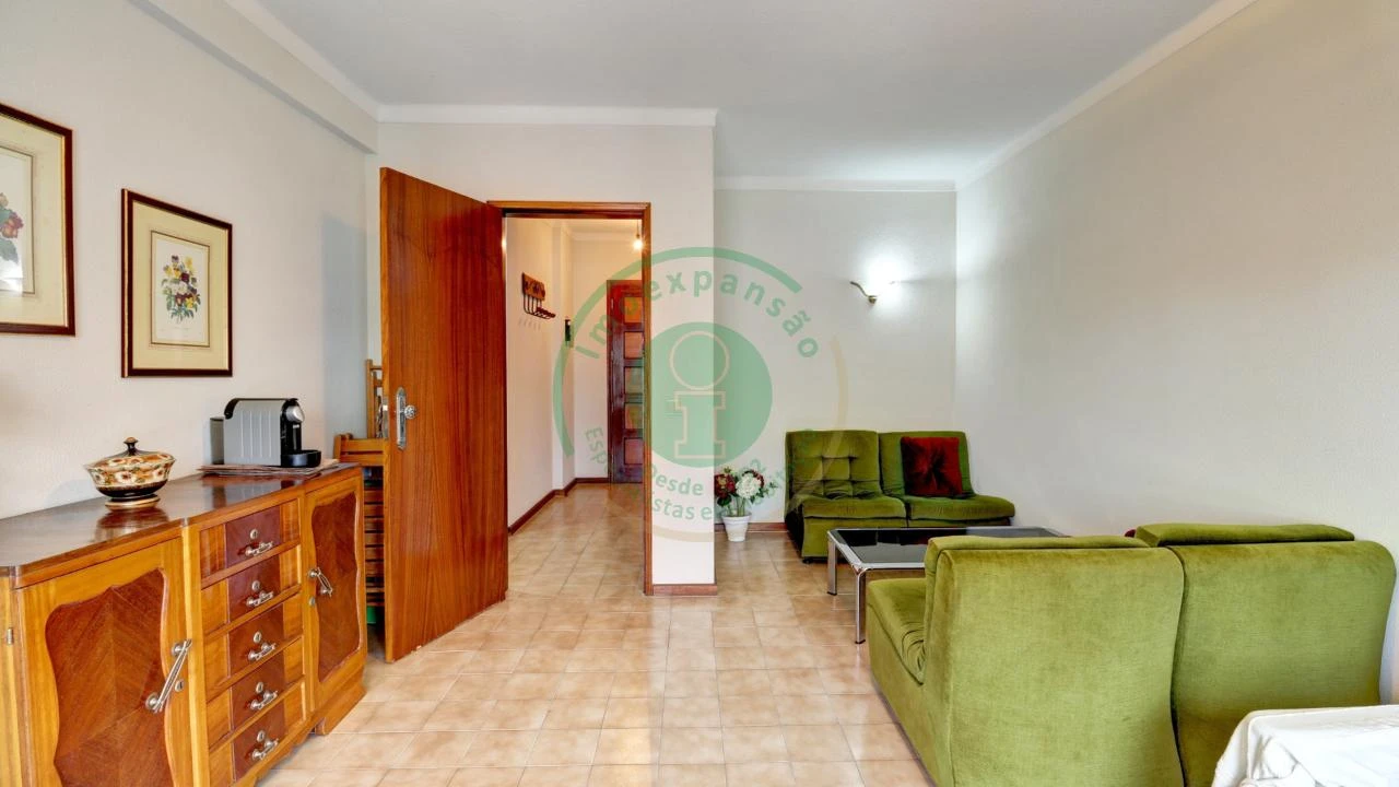 Apartamento T2 para Venda em Buarcos Foto 2