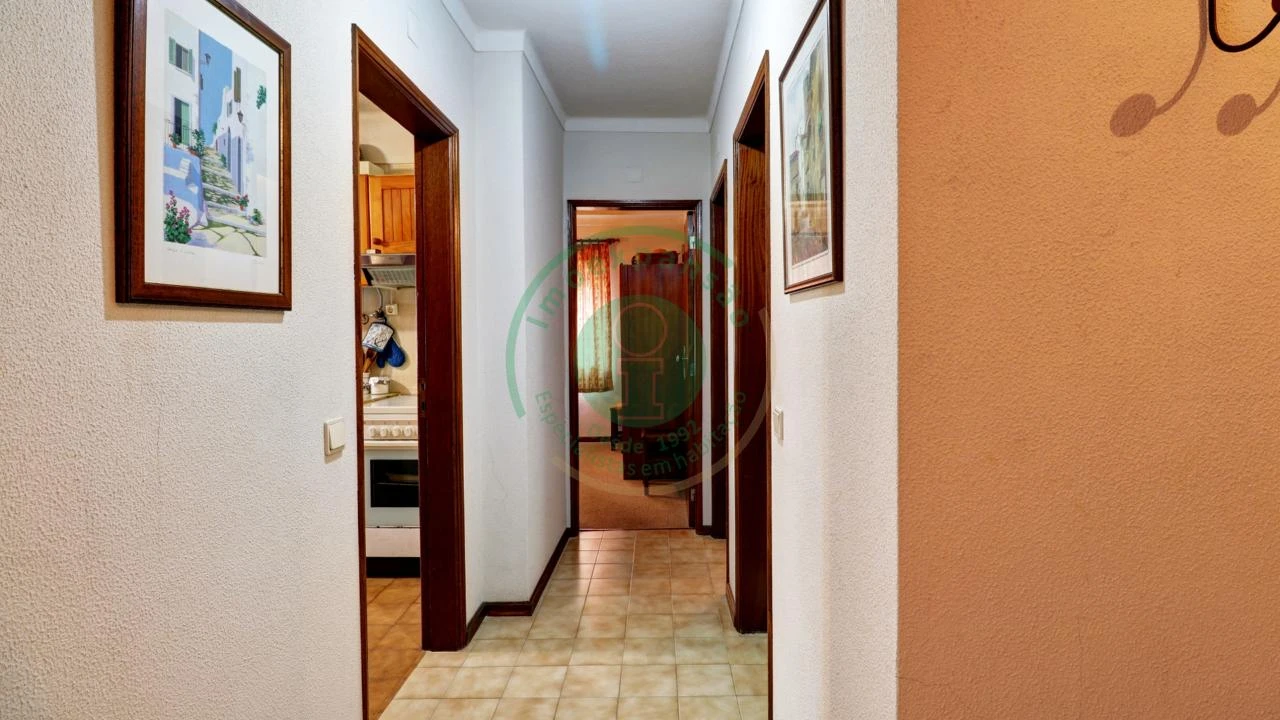 Apartamento T2 para Venda em Buarcos Foto 7