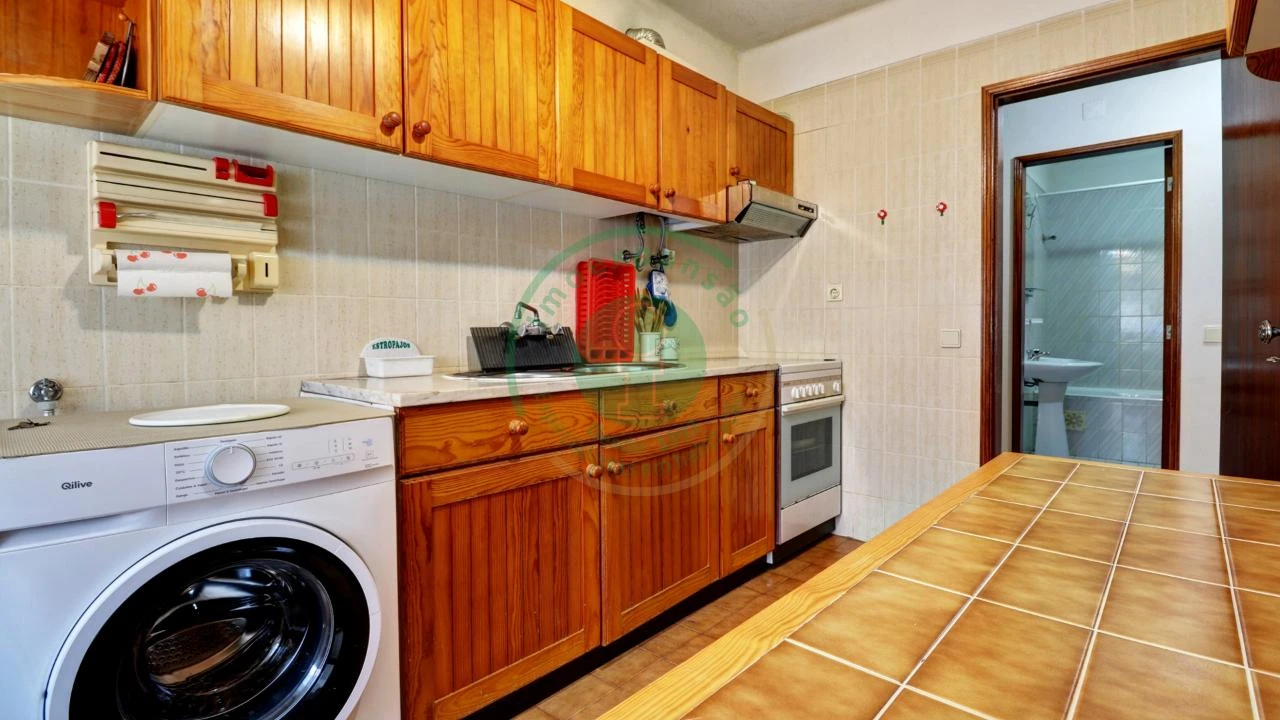 Apartamento T2 para Venda em Buarcos Foto 13