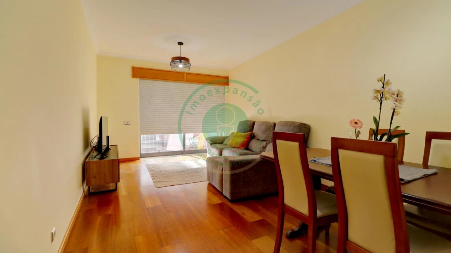 Apartamento T2 para Arrendamento em Tavarede Foto 7