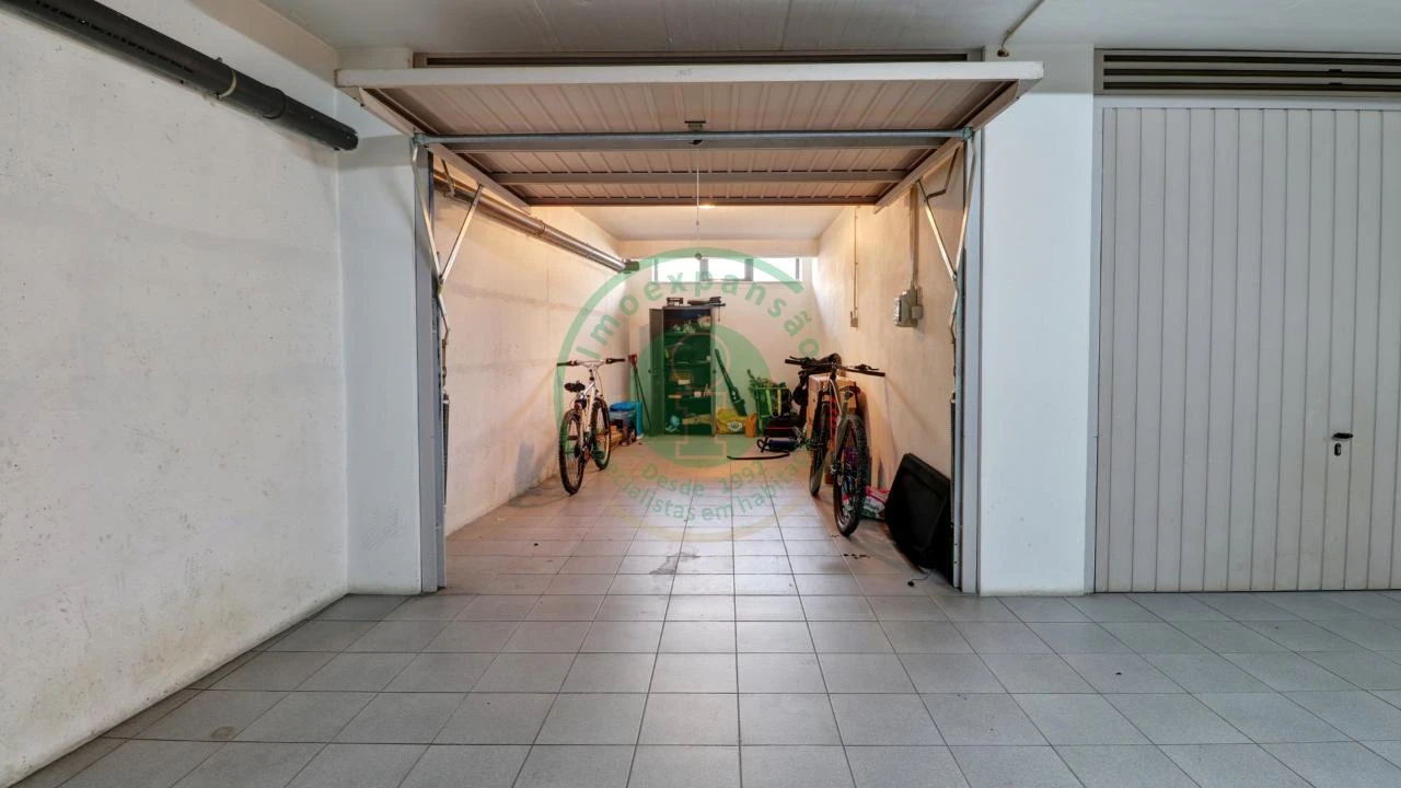 Apartamento T2 para Arrendamento em Tavarede Foto 18