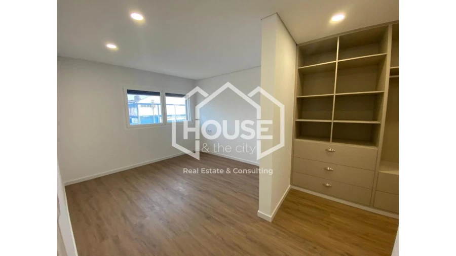 Apartamento T3 para Venda em Vagos e Santo António Foto 8