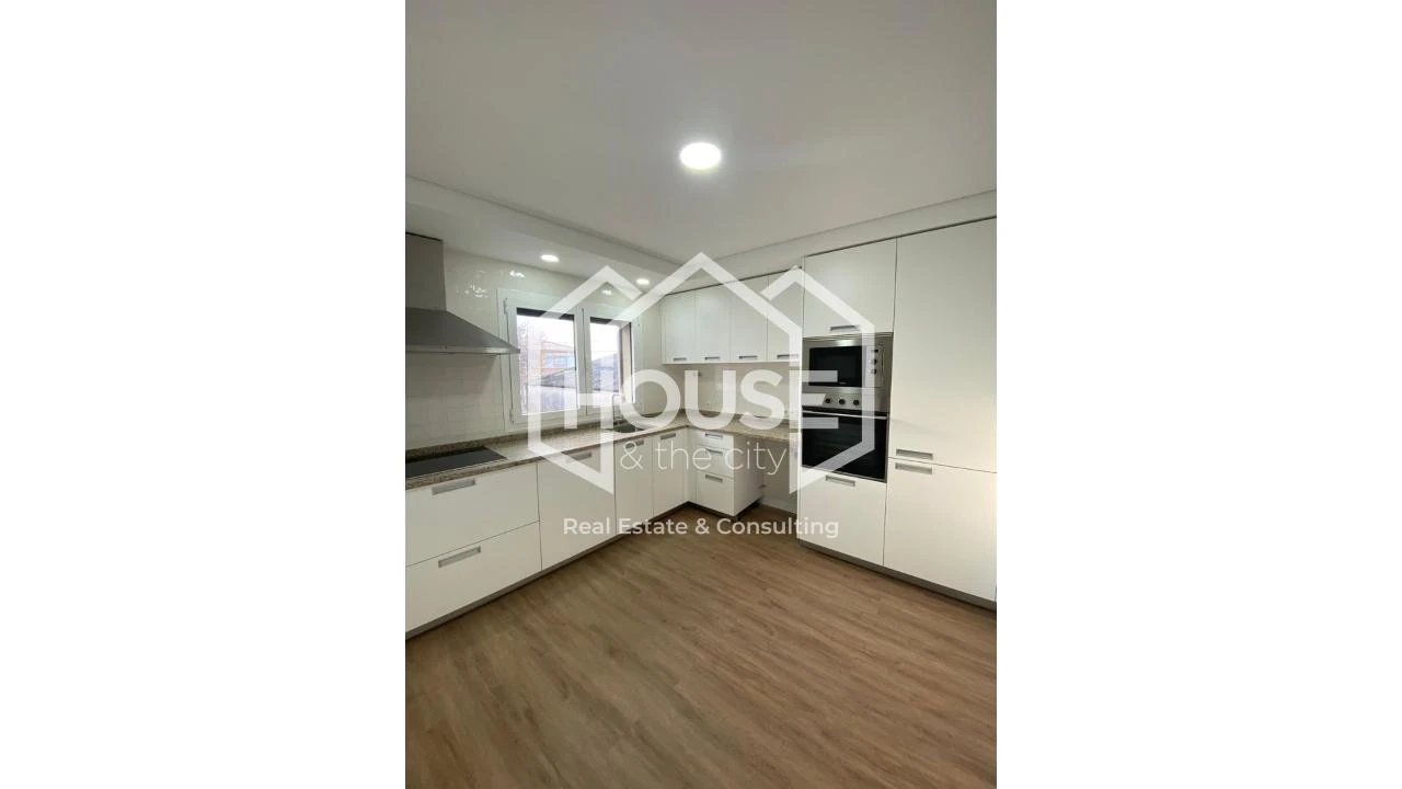 Apartamento T3 para Venda em Vagos e Santo António Foto 14