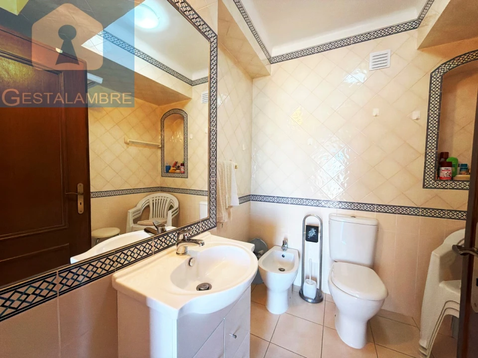 Apartamento T1 para Venda em Albufeira e Olhos de Água Foto 9