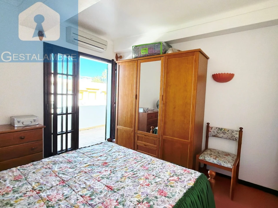 Apartamento T1 para Venda em Albufeira e Olhos de Água Foto 6