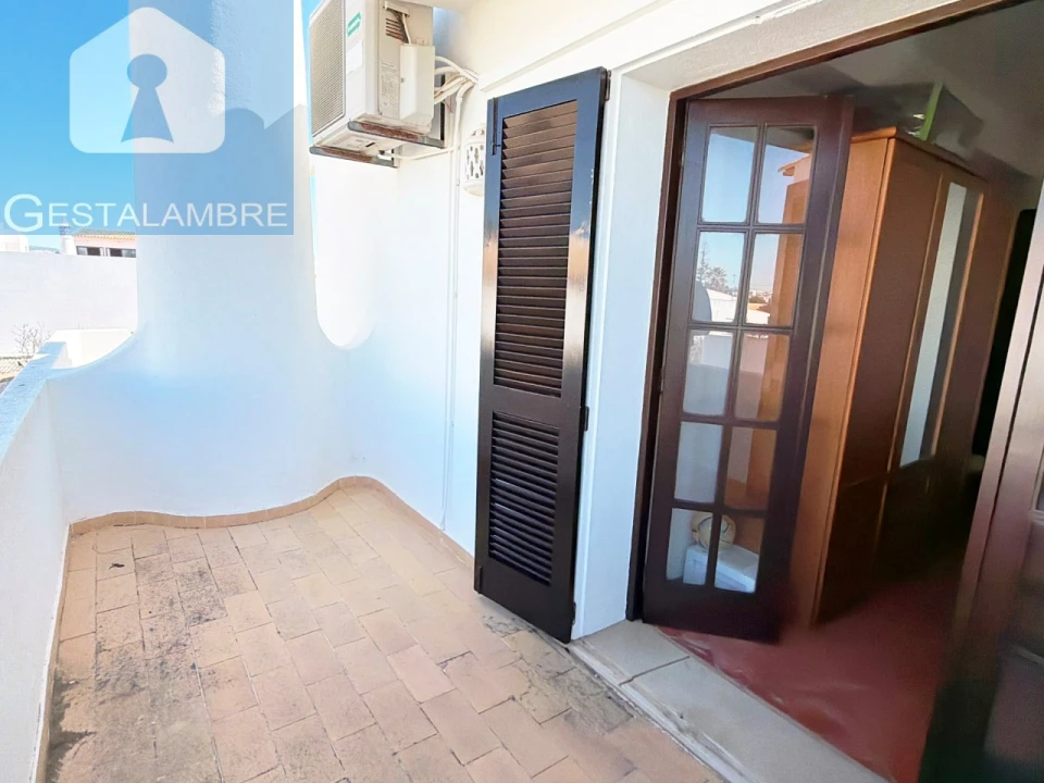 Apartamento T1 para Venda em Albufeira e Olhos de Água Foto 16