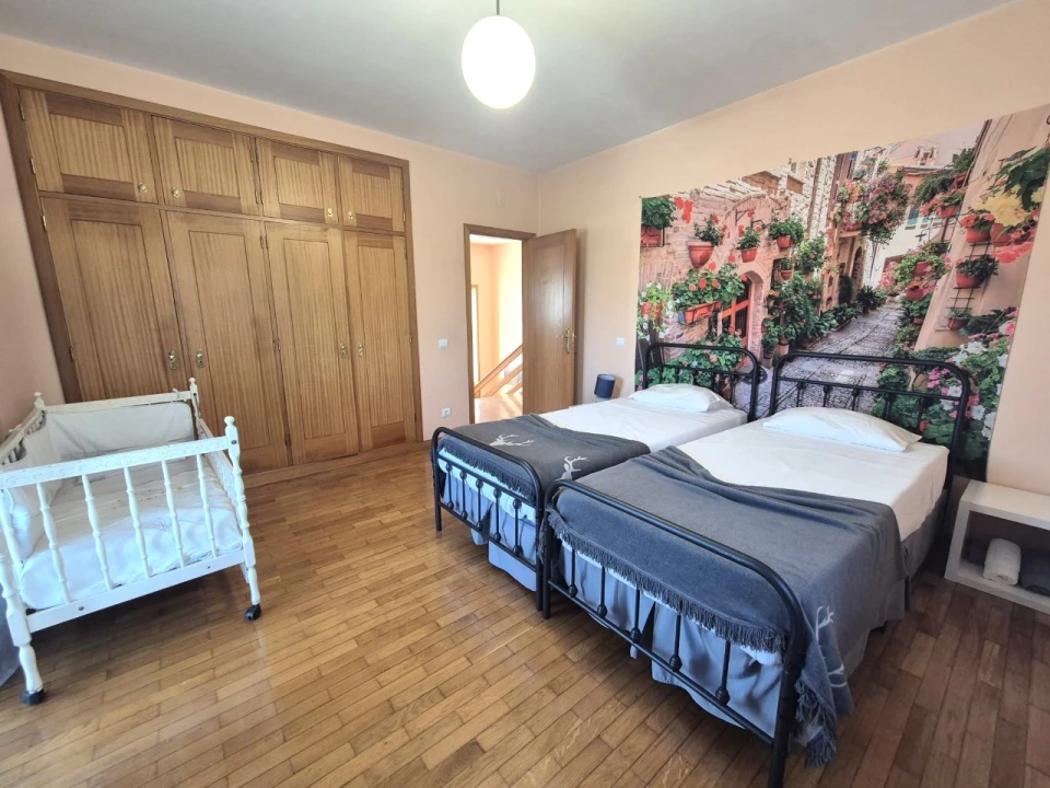 Moradia T4 para Venda em Rio Mau e Arcos Foto 20