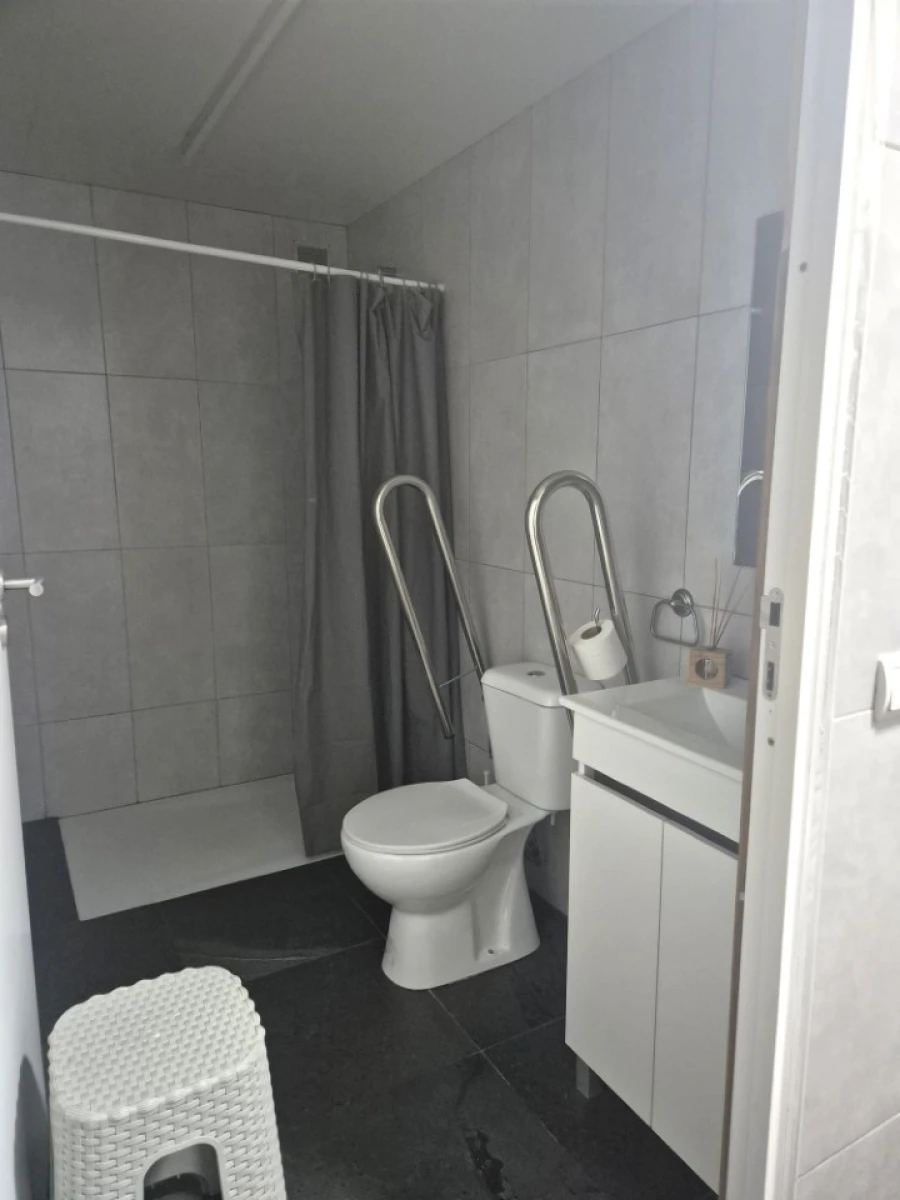 Moradia T4 para Venda em Rio Mau e Arcos Foto 12