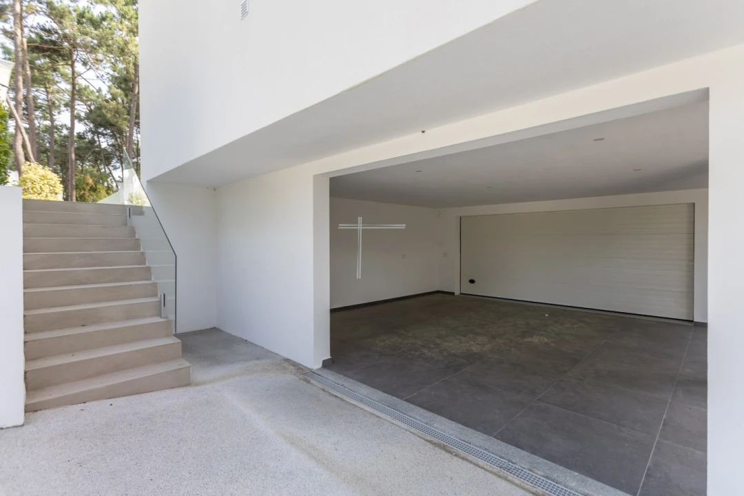 Moradia T5 para Venda em Charneca de Caparica e Sobreda Foto 95