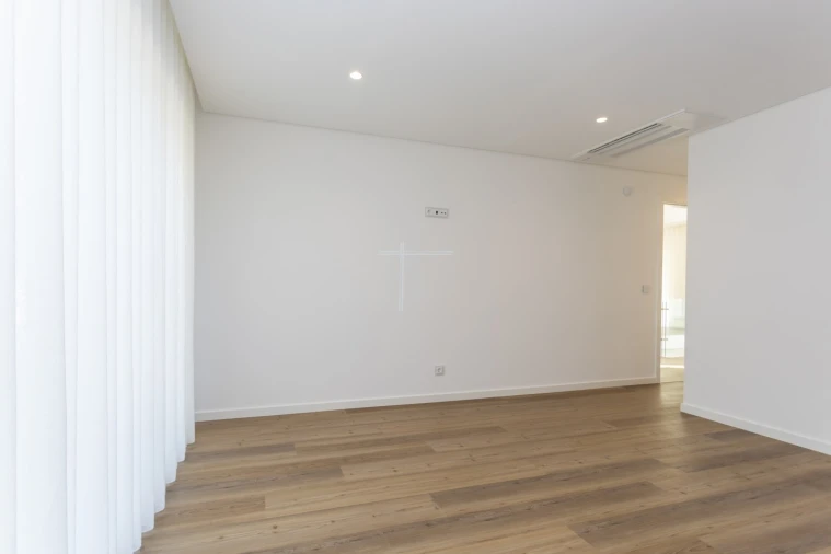 Moradia T5 para Venda em Charneca de Caparica e Sobreda Foto 47