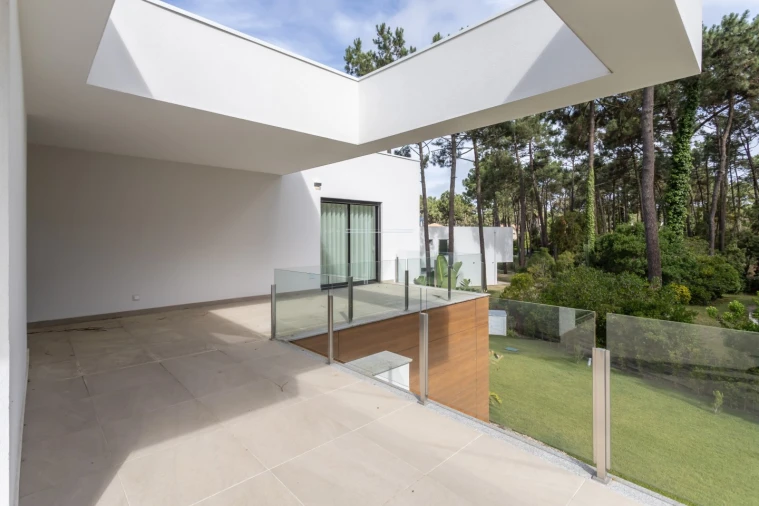 Moradia T5 para Venda em Charneca de Caparica e Sobreda Foto 57