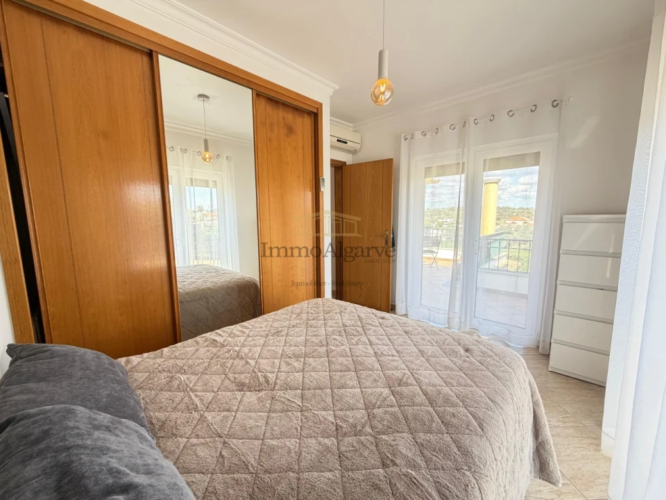 Apartamento T1 para Venda em Guia Foto 17