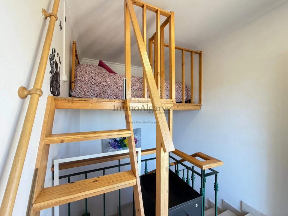 Apartamento T1 para Venda em Guia Foto 25