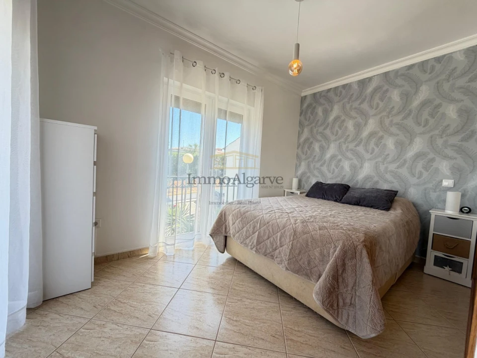 Apartamento T1 para Venda em Guia Foto 19