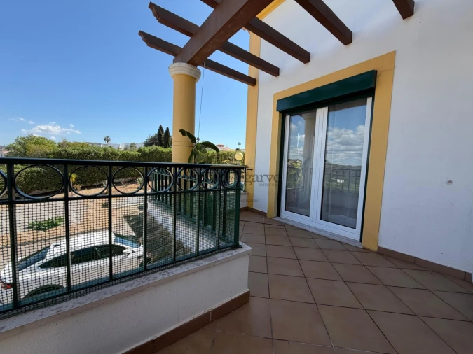 Apartamento T1 para Venda em Guia Foto 20