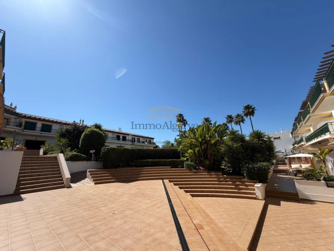 Apartamento T1 para Venda em Guia Foto 38