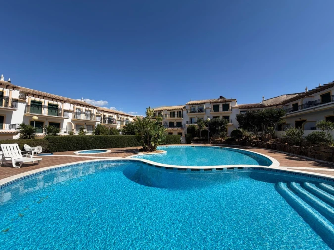 Apartamento T1 para Venda em Guia Foto 36