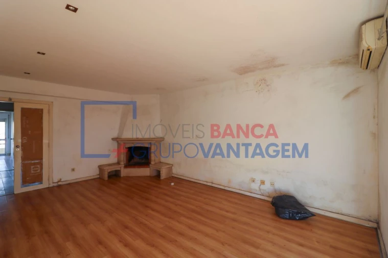 Apartamento T2 para Venda em Malveira e São Miguel de Alcainça Foto 7