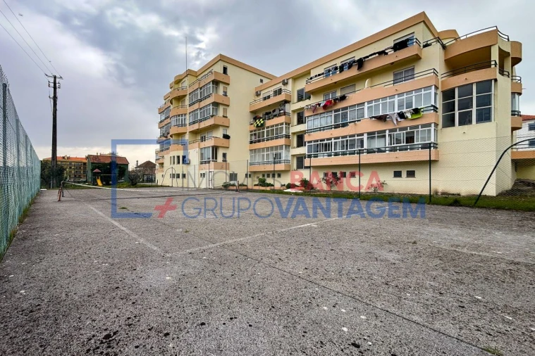 Apartamento T2 para Venda em Malveira e São Miguel de Alcainça Foto 30