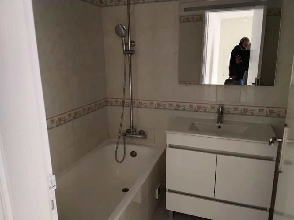 Apartamento T2 para Venda em Algueirão-Mem Martins Foto 8
